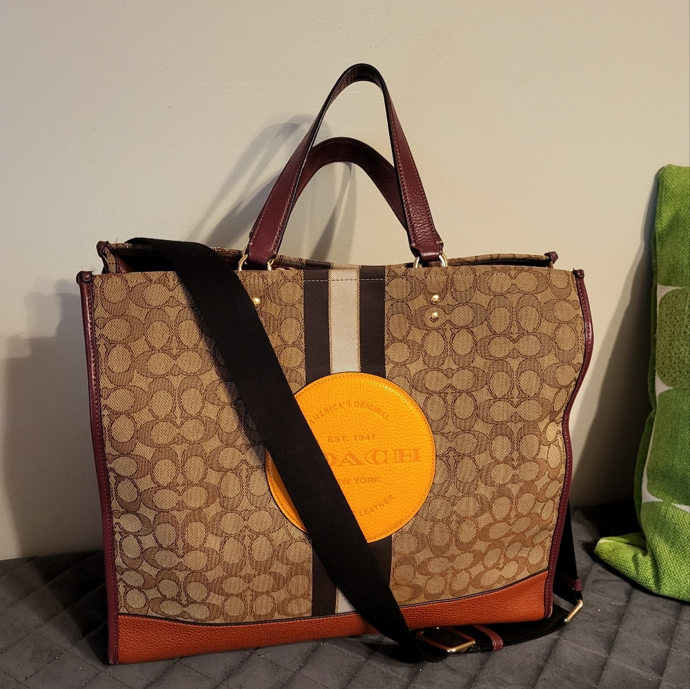 Coach Dempsey Tote 40
